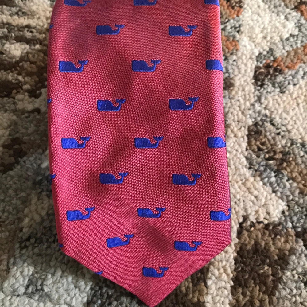 NWT Vineyard Vines Tie with Signature Whale Logo